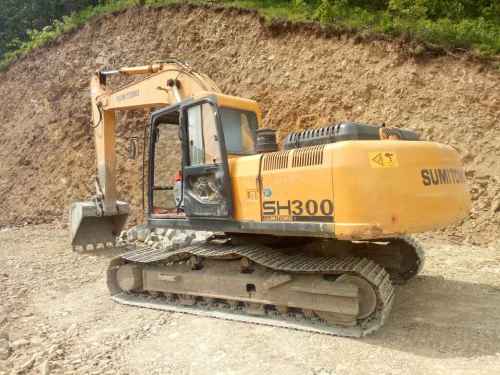 吉林出售转让二手8766小时2007年厦工XG825挖掘机