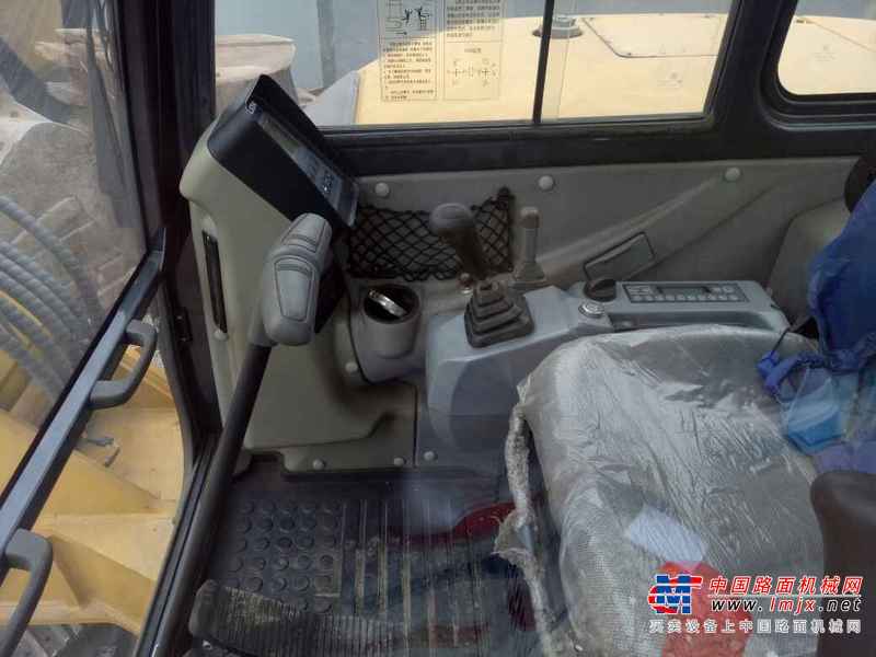 陕西出售转让二手11小时2016年中联重科ZE60E挖掘机
