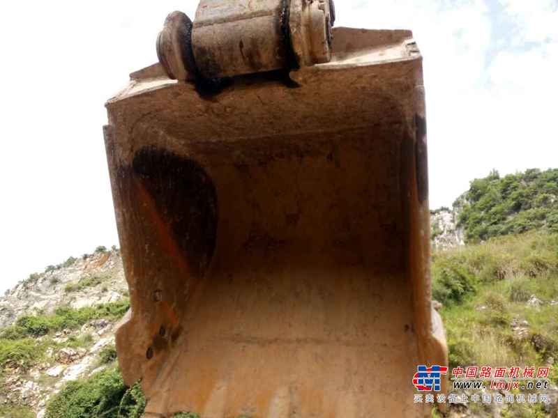 贵州出售转让二手7151小时2011年卡特彼勒320D挖掘机