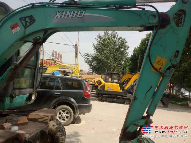 河北出售转让二手1500小时2012年犀牛重工轮挖XM977挖掘机