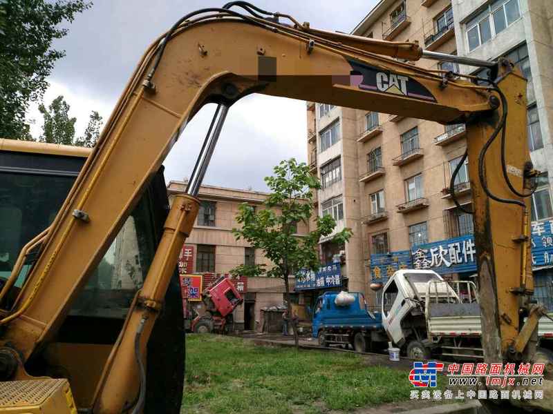 吉林出售转让二手10000小时2006年卡特彼勒307B挖掘机