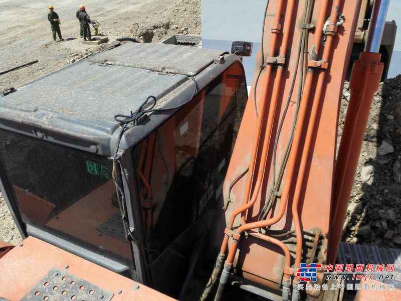 辽宁出售转让二手10600小时2008年日立ZX240挖掘机