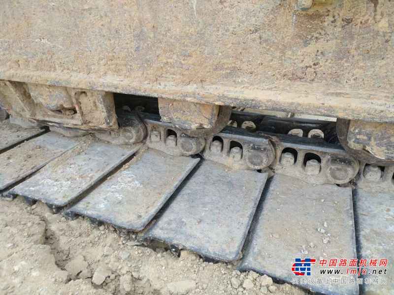山东出售转让二手8000小时2012年沃尔沃EC200B挖掘机