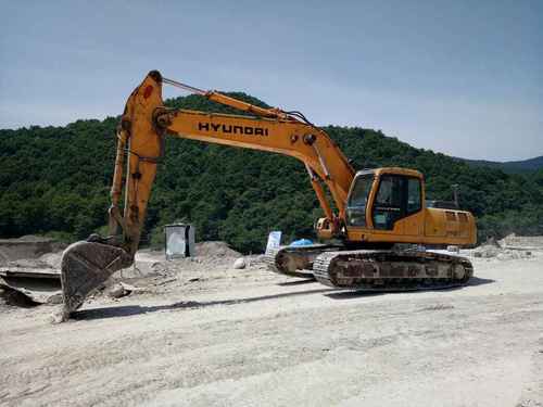 山西出售转让二手12000小时2003年现代R260LC挖掘机