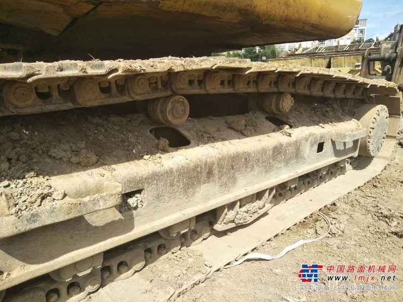 云南出售转让二手15000小时2006年卡特彼勒320C挖掘机