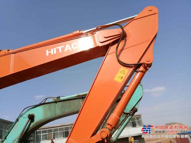 甘肃出售转让二手13000小时2010年日立ZX250LC挖掘机