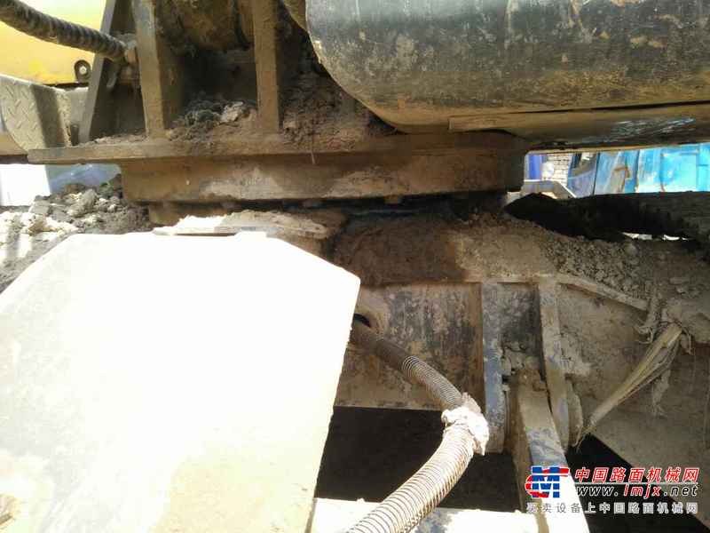 河南出售转让二手4500小时2013年临工LG685挖掘机