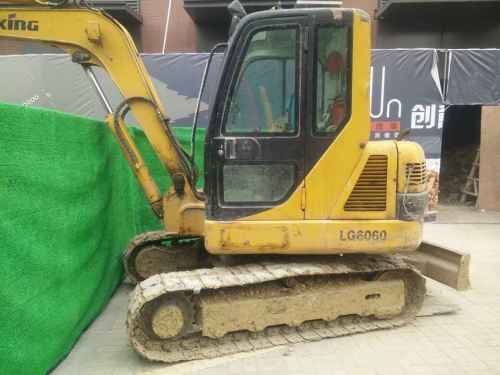 安徽出售转让二手12090小时2008年龙工LG6060D挖掘机
