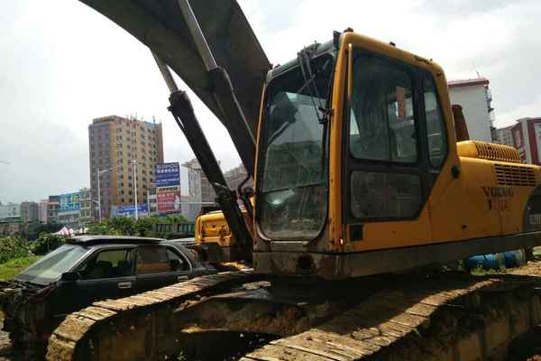 广西出售转让二手8564小时2009年沃尔沃EC290BLC挖掘机