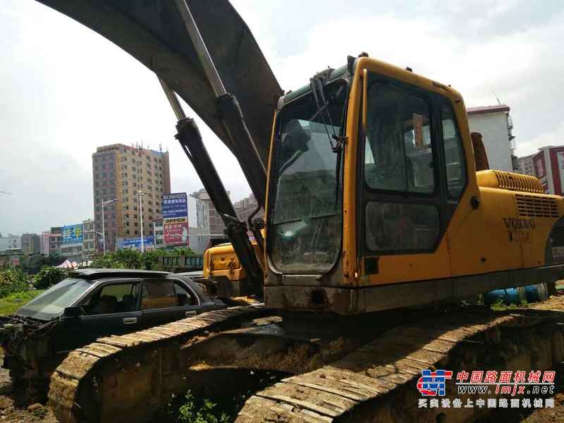广西出售转让二手8564小时2009年沃尔沃EC290BLC挖掘机
