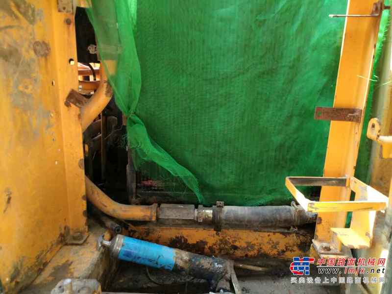 山东出售转让二手15000小时2009年现代R80挖掘机