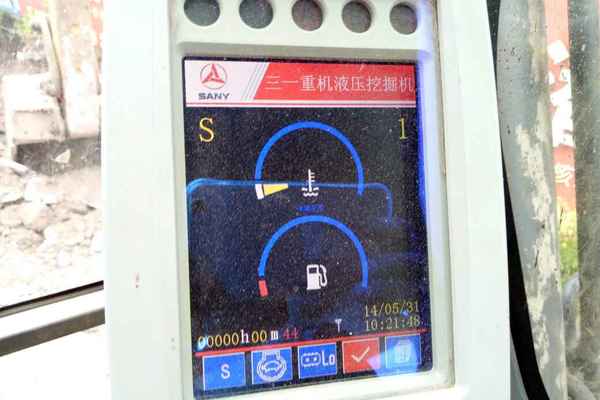 四川出售转让二手10900小时2009年三一重工SY135C挖掘机