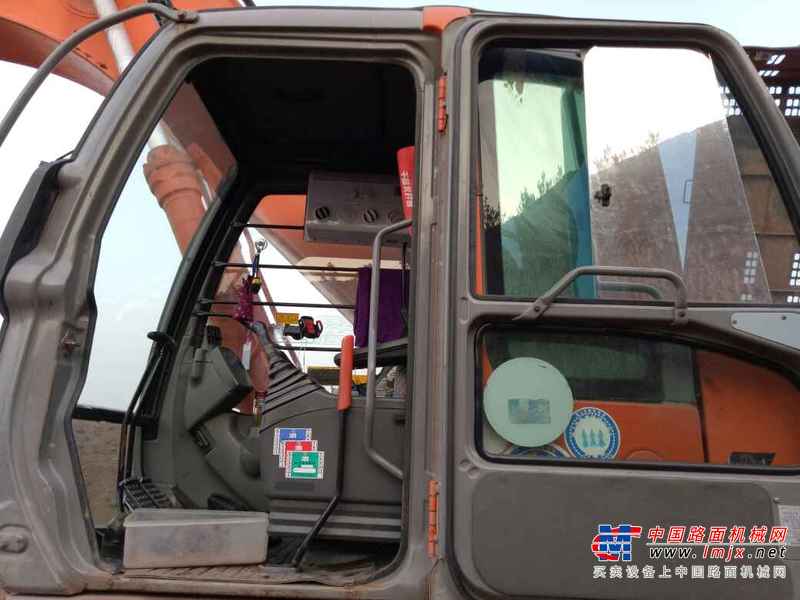 江西出售转让二手8000小时2010年日立ZX350挖掘机