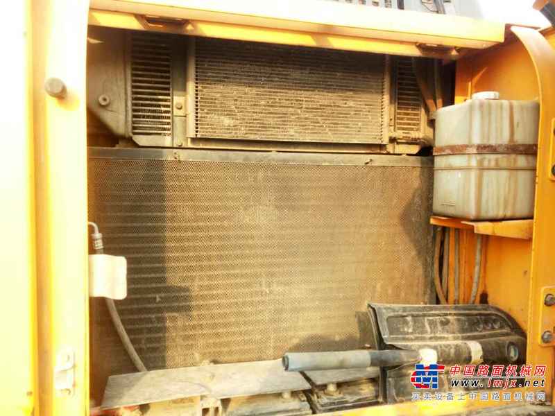 河北出售转让二手8000小时2009年现代R225挖掘机