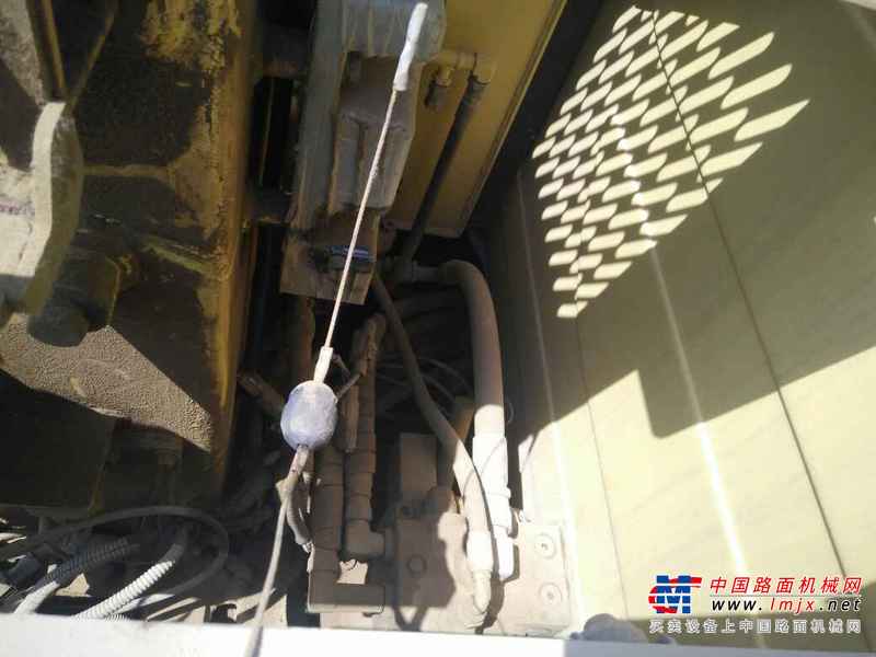 河南出售转让二手8055小时2012年现代R60挖掘机