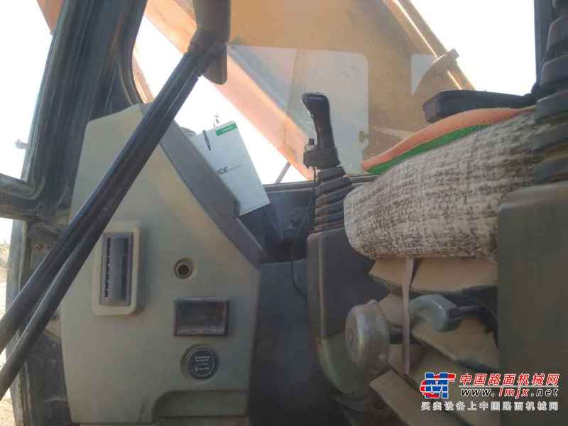 河北出售转让二手6000小时2010年现代R225LC挖掘机