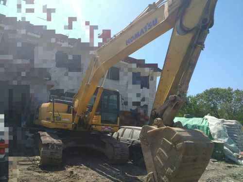 吉林出售转让二手5000小时2011年小松PC220挖掘机