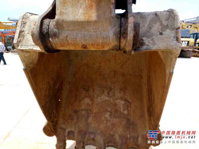 贵州出售转让二手9805小时2007年日立ZX240挖掘机