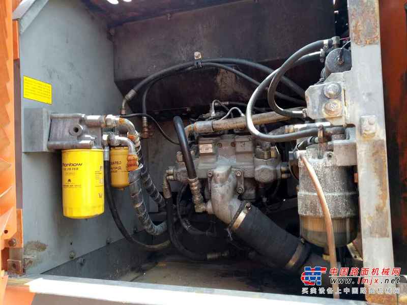 贵州出售转让二手9805小时2007年日立ZX240挖掘机