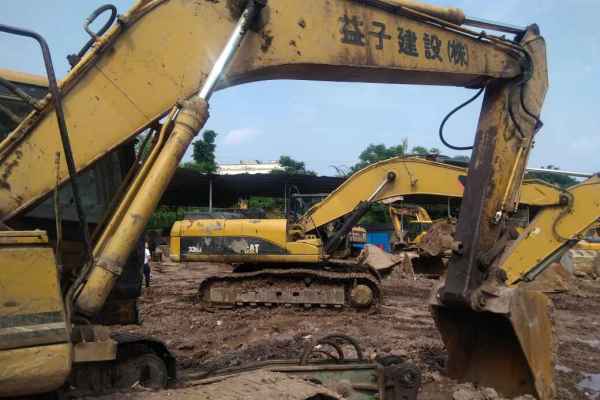 重庆出售转让二手25000小时2003年卡特彼勒320B挖掘机