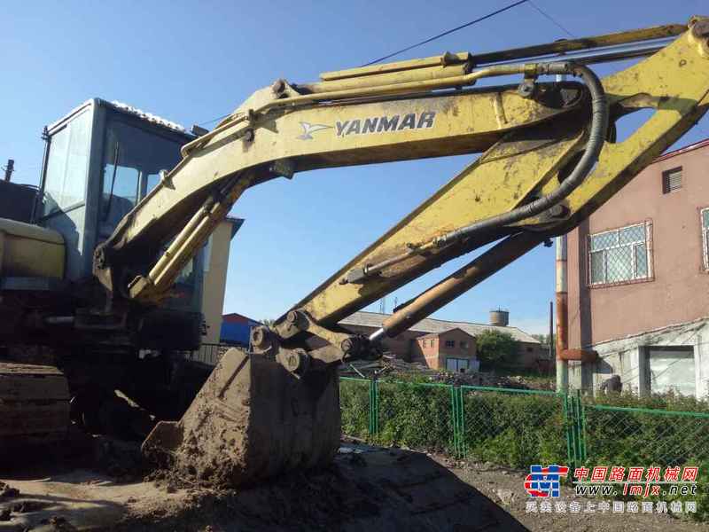 黑龙江出售转让二手10000小时2010年洋马Vio55挖掘机