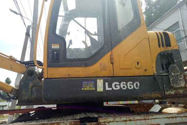 河南出售转让二手7300小时2011年临工LG660挖掘机