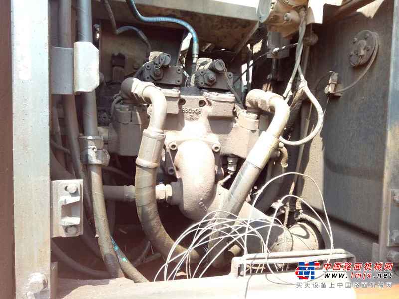 云南出售转让二手18600小时2003年日立EX225SR挖掘机