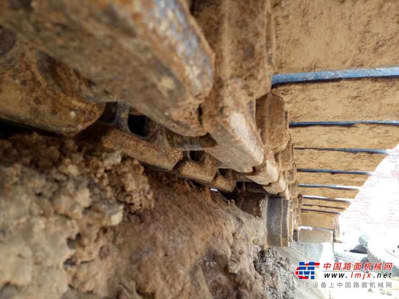 云南出售转让二手18600小时2003年日立EX225SR挖掘机