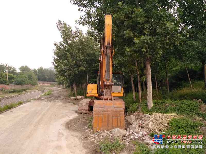 河南出售转让二手10000小时2008年三一重工SY240C挖掘机