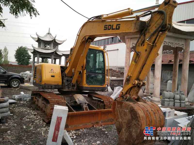 山东出售转让二手1500小时2016年临工LG685挖掘机