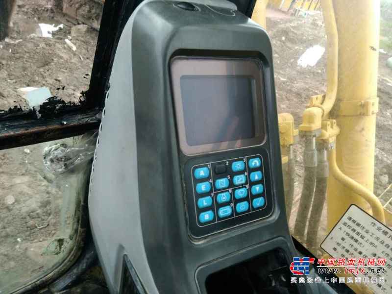 重庆出售转让二手8800小时2011年小松PC300挖掘机