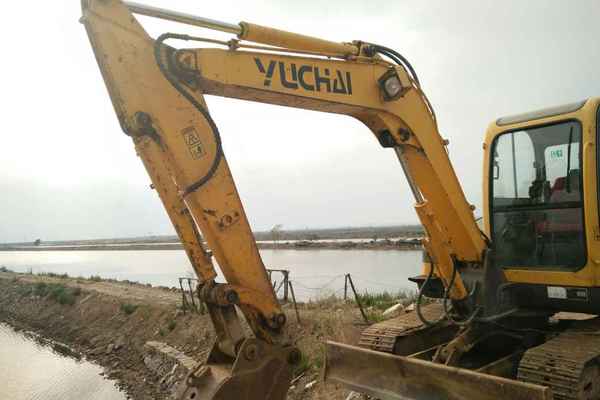 辽宁出售转让二手8000小时2009年玉柴YC60挖掘机