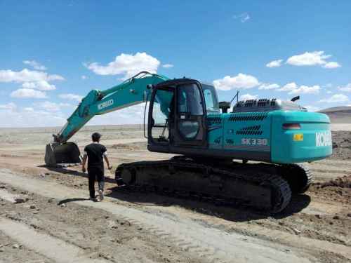 内蒙古出售转让二手15000小时2010年神钢SK250挖掘机