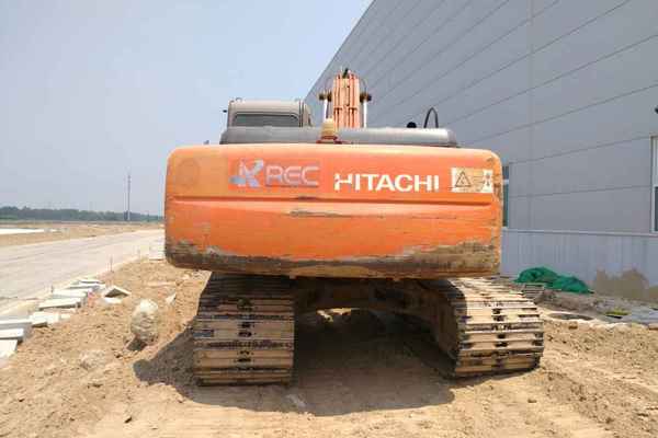 山东出售转让二手12000小时2011年日立ZX200挖掘机