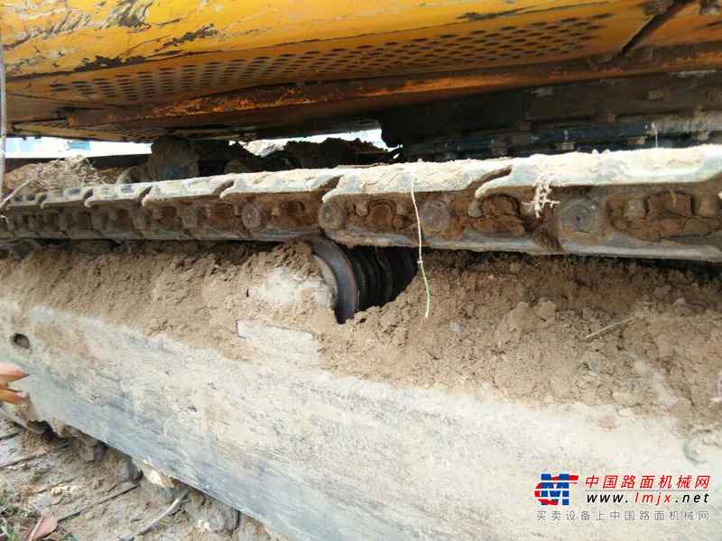 河南出售转让二手5000小时2011年龙工LG6065挖掘机
