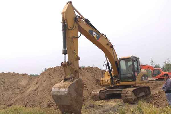 江苏出售转让二手8759小时2009年卡特彼勒320D挖掘机