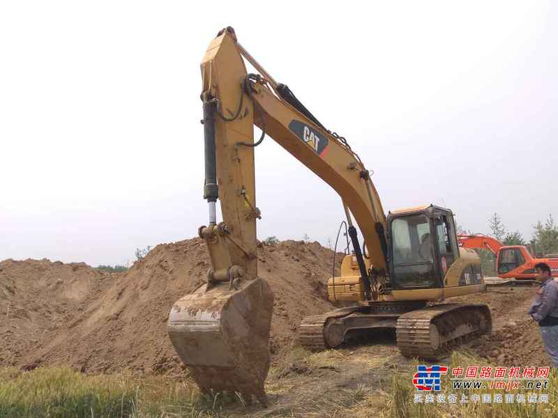 江苏出售转让二手8759小时2009年卡特彼勒320D挖掘机