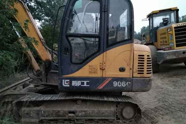 河南出售转让二手4500小时2011年柳工CLG906C挖掘机