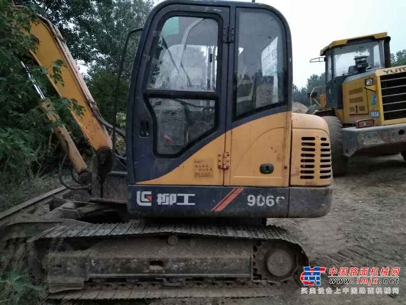 河南出售转让二手4500小时2011年柳工CLG906C挖掘机
