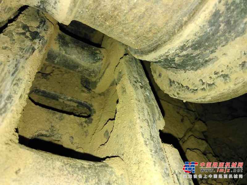 河南出售转让二手4500小时2011年柳工CLG906C挖掘机