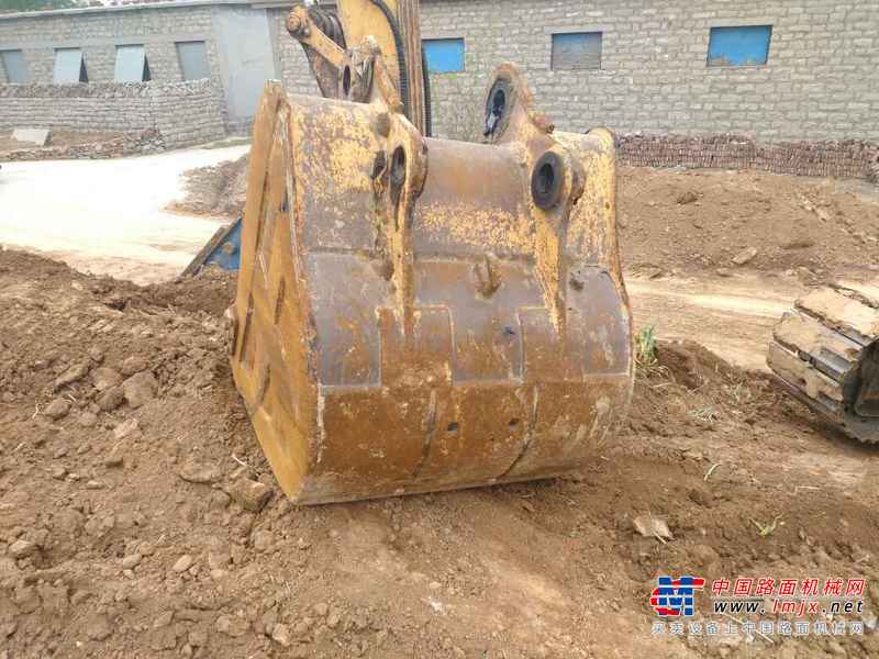 山东出售转让二手8000小时2011年柳工925D挖掘机