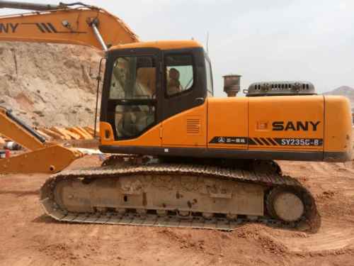 甘肃出售转让二手6000小时2010年三一重工SY215C挖掘机
