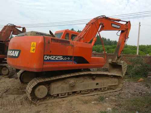 江苏出售转让二手7112小时2010年斗山DH225挖掘机