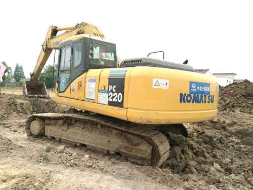 安徽出售转让二手10000小时2006年小松PC220挖掘机