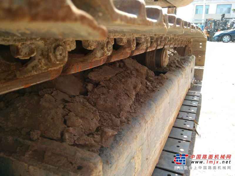 山东出售转让二手1590小时2014年龙工LG6060D挖掘机