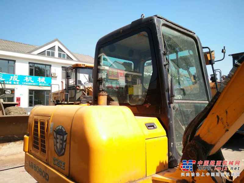 山东出售转让二手1590小时2014年龙工LG6060D挖掘机
