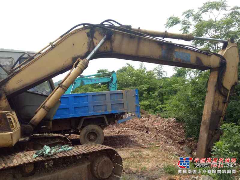 广东出售转让二手21800小时2003年加藤HD700VII挖掘机