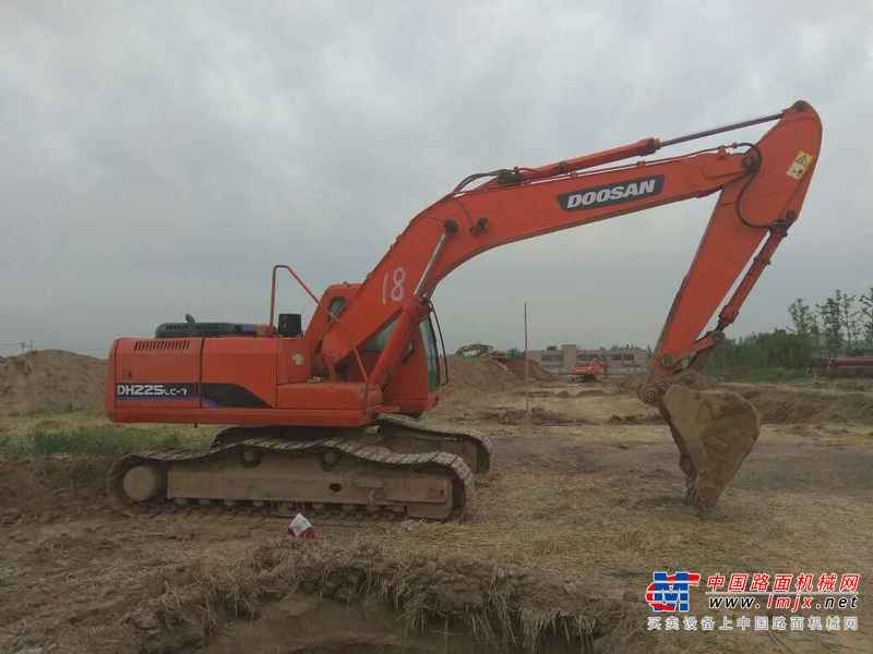 江苏出售转让二手6313小时2009年斗山DH225挖掘机