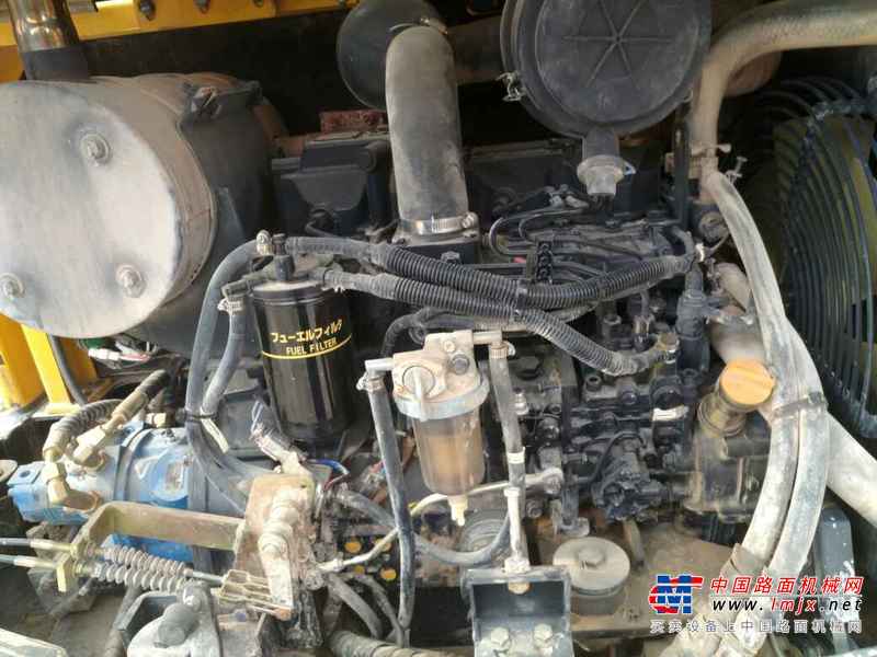 山东出售转让二手1500小时2014年现代R60挖掘机