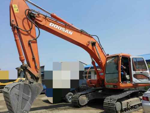 辽宁出售转让二手9600小时2009年斗山DH225LC挖掘机